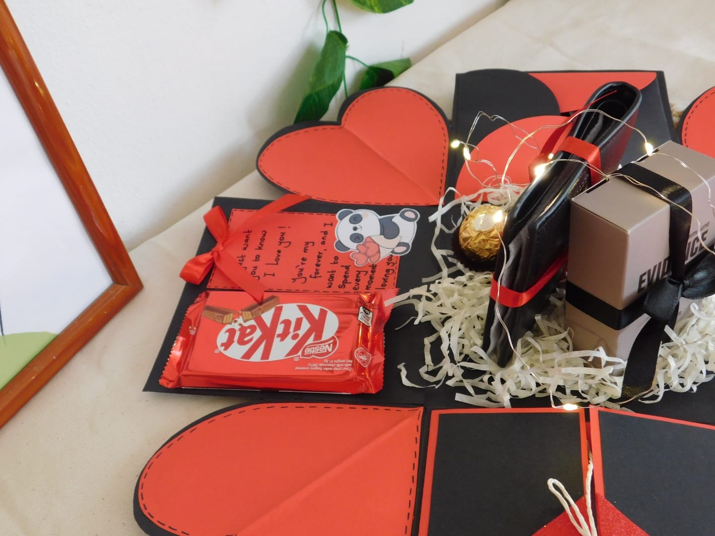 Personalised Explosion Gift Box (Black & Red Edition)